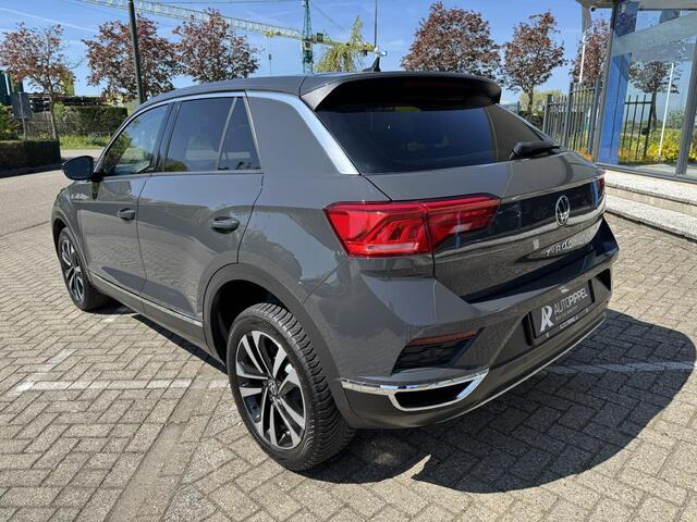 Volkswagen T-Roc 1.5 TSI United | App-connect | Dig.display | Navi | DAB | LMV17"