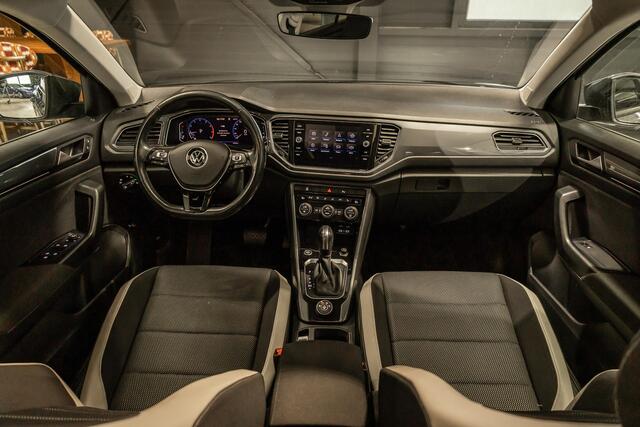 Volkswagen T-Roc 2.0 TSI 4Motion Sport Business R Schuifdak | Camera | Adapt. Cruise