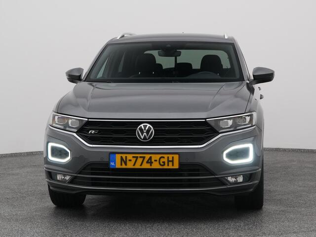 Volkswagen T-Roc 1.5 TSI DSG-7 R-Line | ADAPTIVE | VIRTUAL | NAVI