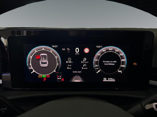 Volkswagen T-Roc 1.5 eTsi Life First Edition 116PK DSG | Trekhaak | Stuurverwarming | Zwart dak