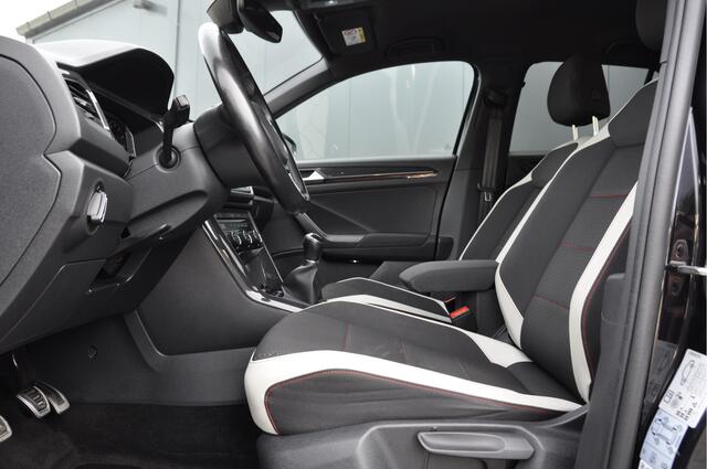 Volkswagen T-Roc 1.5 TSI Sport ACC Apple Android Navigatie