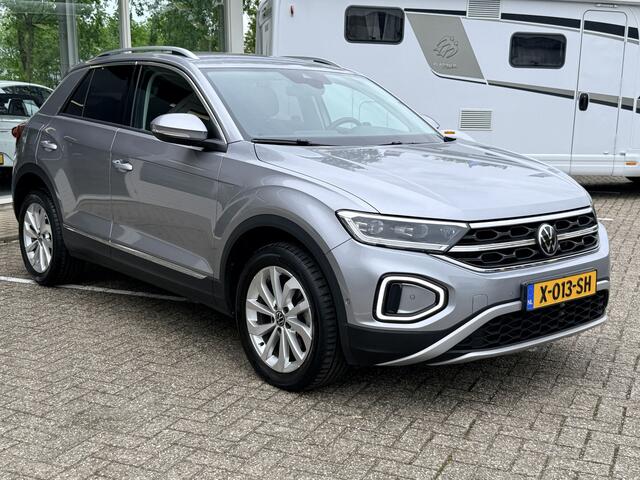 Volkswagen T-Roc 1.5 TSI Style | Automaat | LED | Keyless | Adapt. Cruise | Apple/Android | PDC v+a incl Camera | Afn. Trekhaak