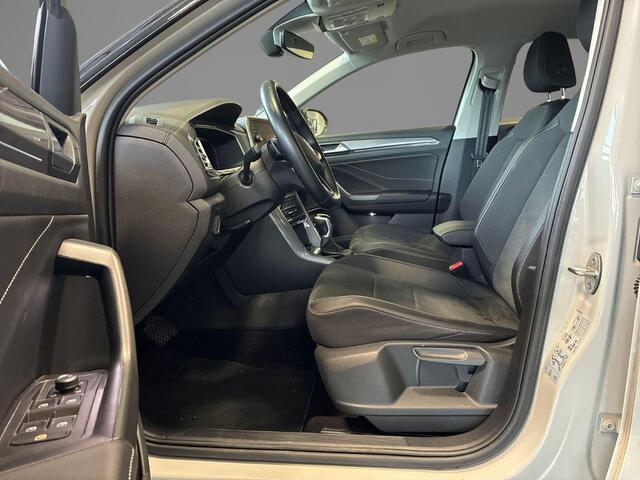 Volkswagen T-Roc 1.5 TSI 150pk DSG Style · Camera · Keyless · ACC · Apple/Android Car Play · Dodehoeksensor · Elek. Achterklep · Parkeerassistent · Alarmklasse 3 ·