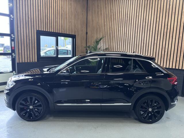 Volkswagen T-Roc 2.0 TSI 4Motion KEYLESS/PANORAMADAK/BEATS AUDIO
