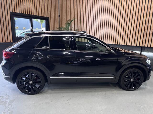Volkswagen T-Roc 2.0 TSI 4Motion KEYLESS/PANORAMADAK/BEATS AUDIO