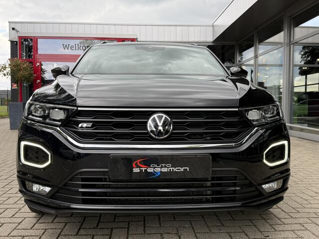 Volkswagen T-Roc 1.5 TSI AUT. *!* 2x R-LINE *!* NAVI/ LED/ 19 INCH/ CAMERA/ RADAR *!*