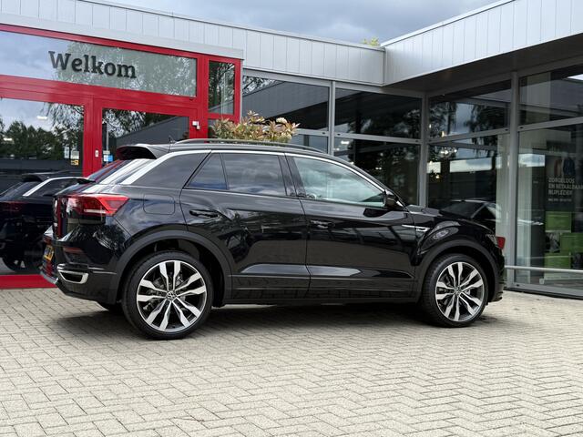 Volkswagen T-Roc 1.5 TSI AUT. *!* 2x R-LINE *!* NAVI/ LED/ 19 INCH/ CAMERA/ RADAR *!*