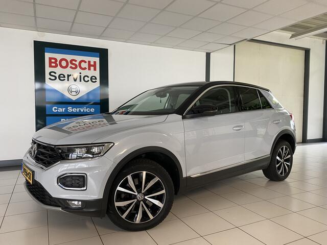 Volkswagen T-Roc 1.5 TSI Sport Carplay / Navigatie / Camera