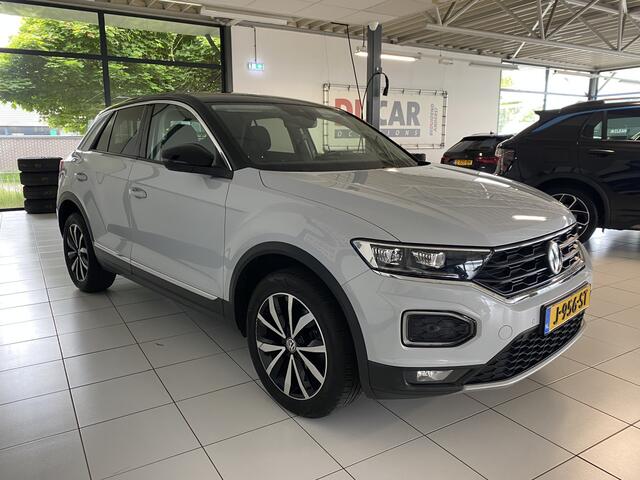 Volkswagen T-Roc 1.5 TSI Sport Carplay / Navigatie / Camera