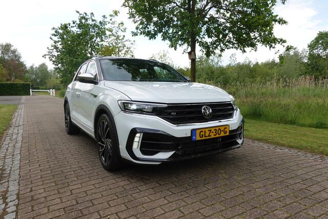 Volkswagen T-Roc 2.0 TSI 4Motion R | AKRAPOVIC | Pano | ACC | CarPlay | Trekhaak | LED |