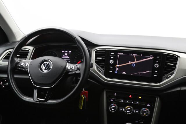 Volkswagen T-Roc 1.0 TSI Style, Adap. Cruise Control, Climate Control, Trekhaak