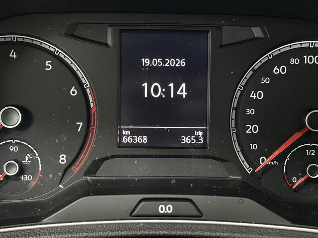 Volkswagen T-Roc 1.5 TSI Sport Business R | TREKHAAK | NAVIGATIE | CAMERA