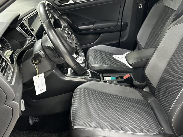 Volkswagen T-Roc 1.5 TSI Sport Business R | TREKHAAK | NAVIGATIE | CAMERA
