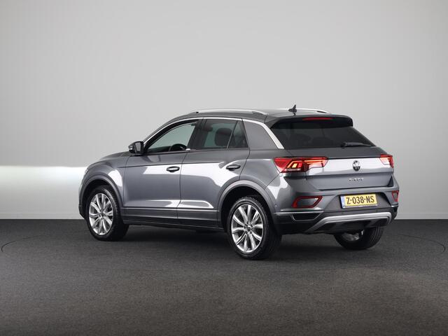 Volkswagen T-Roc 1.5 TSI R-Line Business | Achteruitrijcamera | Ergo Stoelen | Stoelverwarming | Elektrische achterklep |