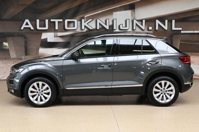 Volkswagen T-Roc 1.5 TSI 150pk Sport | LED | Virtual | Elek. klep | Camera | Trekhaak |