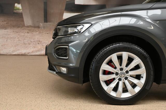 Volkswagen T-Roc 1.5 TSI 150pk Sport | LED | Virtual | Elek. klep | Camera | Trekhaak |