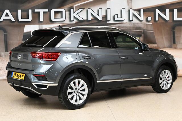 Volkswagen T-Roc 1.5 TSI 150pk Sport | LED | Virtual | Elek. klep | Camera | Trekhaak |