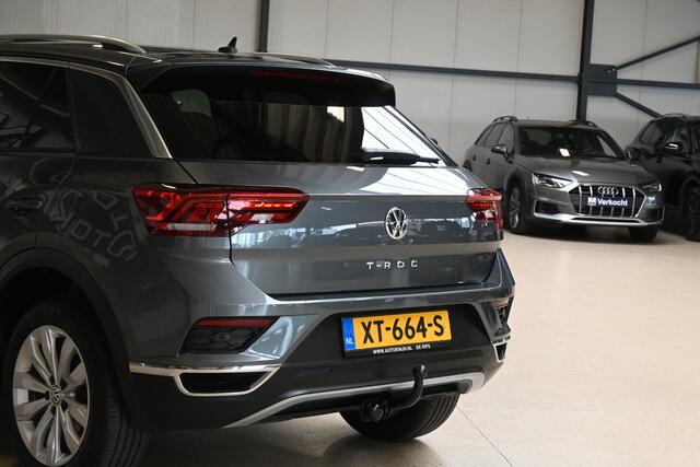 Volkswagen T-Roc 1.5 TSI 150pk Sport | LED | Virtual | Elek. klep | Camera | Trekhaak |