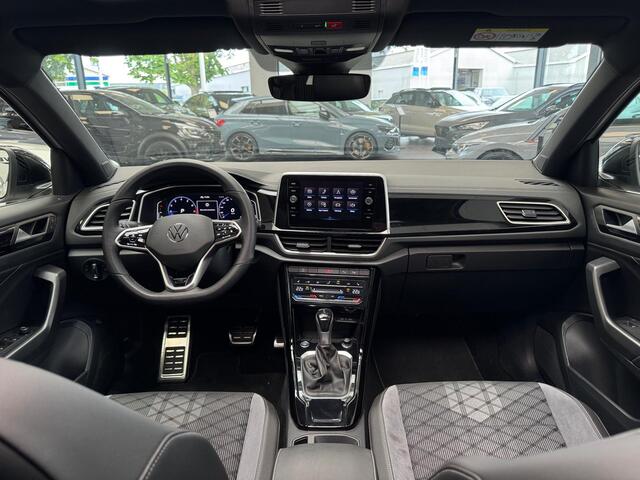 Volkswagen T-Roc 1.5 TSI R-line / Pano / Camera / Keyless /