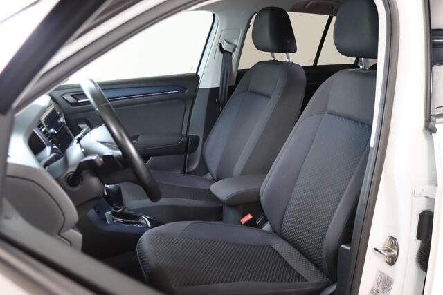 Volkswagen T-Roc 1.5 TSI Sport R-line, ACC, Stoelverwarming, Apple CarPlay/Android Auto