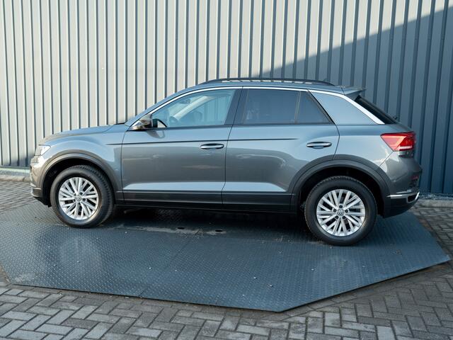 Volkswagen T-Roc 1.5 TSI 150Pk Style | Trekhaak afnb. | Camera | Adapt. Cr. | PDC V&A | Prijs Rijklaar!!