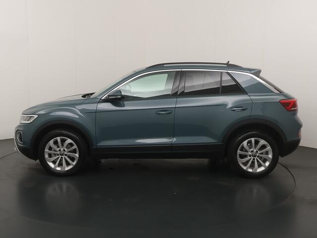 Volkswagen T-Roc 1.5 TSI Life Edition | AUTOMAAT | Adapt. Cruise | Clima | Camera | LED | Apple carplay // Android auto | Fabrieksgarantie t/m 03-2029 |