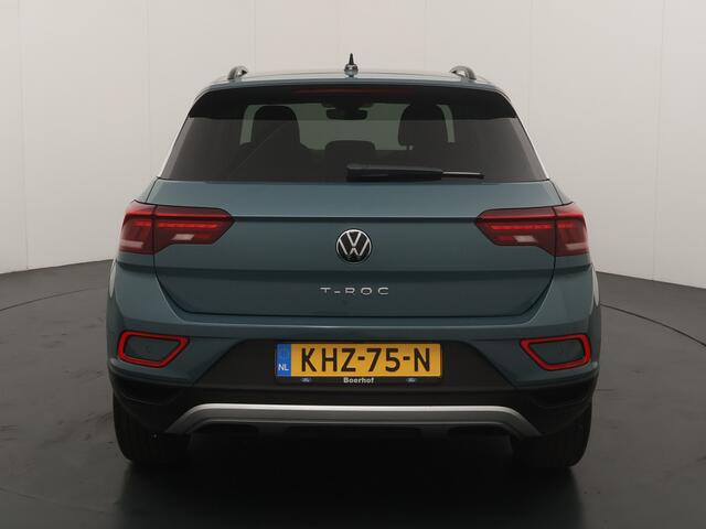 Volkswagen T-Roc 1.5 TSI Life Edition | AUTOMAAT | Adapt. Cruise | Clima | Camera | LED | Apple carplay // Android auto | Fabrieksgarantie t/m 03-2029 |