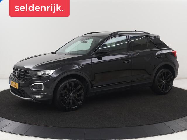 Volkswagen T-Roc 1.5 TSI Sport | Carplay | Virtual Cockpit | Full LED | Navigatie | Climate control | Parkeerhulp | 19'' lichtmetalen velgen | Bluetooth | Getint glas | Sportstuur