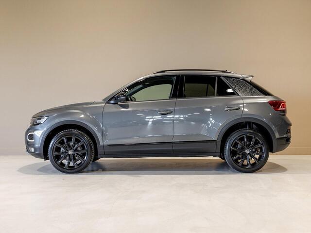Volkswagen T-Roc Sport / 150pk / Achteruitrij camera / Virtual cockpit / Adaptieve cruise control /