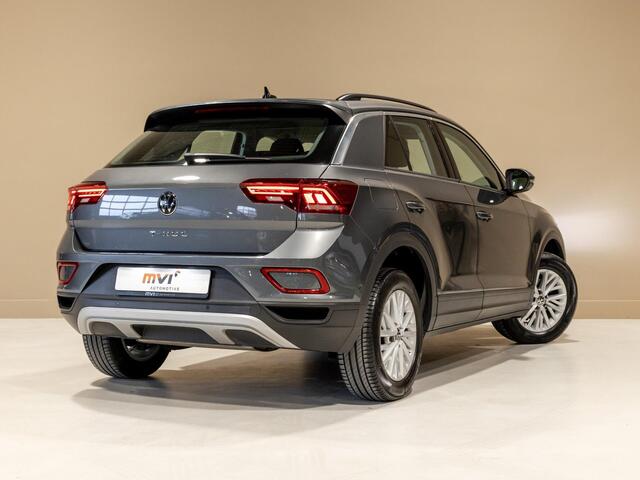 Volkswagen T-Roc 1.5 TSI Life / 150pk / Achteruitrij camera / Stoelverwarming /