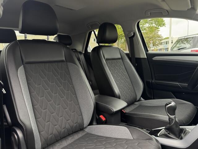 Volkswagen T-Roc 1.0 TSI | DIGITAAL DASHBOARD | LMV |
