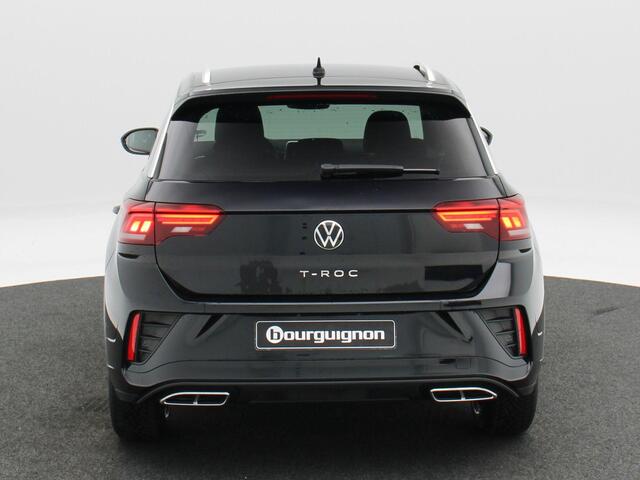 Volkswagen T-Roc 1.5 TSi 150 Pk Automaat R-Line | Trekhaak | Stoelverwarming | Camera | Climatronic | Adaptive cruise | Carplay | Navigatie | 17 Inch | 16.410 Km !!