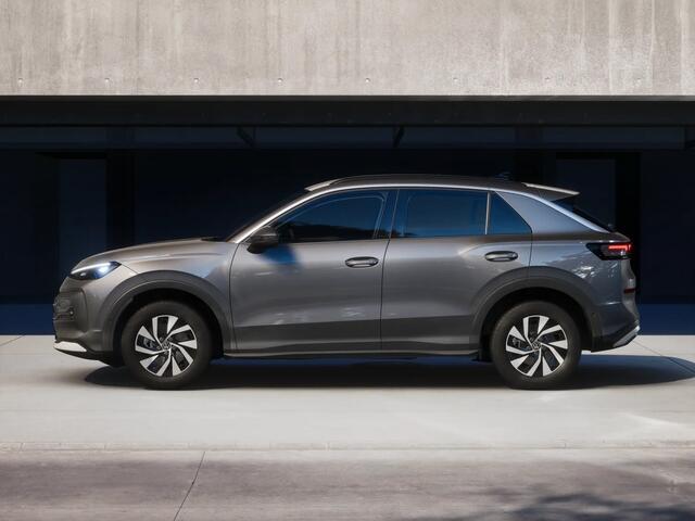 Volkswagen T-Roc Limited Edition 1.5 eTSI 85 kW / 116 PK SUV 7 vers / Getinte ramen / Carplay / 16 Inch