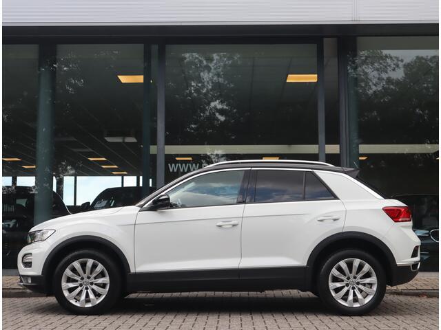 Volkswagen T-Roc 1.5 TSI Style Navi / Clima / Handgesch / Dealer onderhouden BTW AUTO / 1e eigenaar / 150PK!
