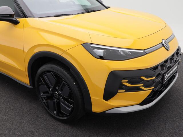 Volkswagen T-Roc Style First Edition 1.5 eTSI 116 PK | Trekhaak | Elektrische Achterklep | Navi | Adaptieve Cruise Control |