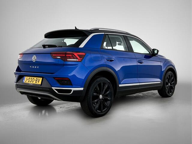 Volkswagen T-Roc 1.5 TSI Sport | 18" LMV | All-Season banden | Elektrische Achterklep | BTW-Voertuig |