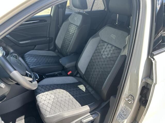 Volkswagen T-Roc 1.5 TSI R-Line Business