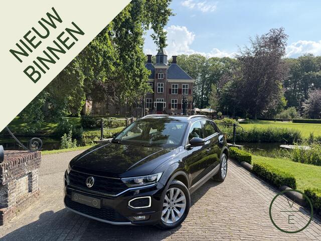 Volkswagen T-Roc 1.5 TSI Sport | Camera | Keyless | DigiDash | DSG |