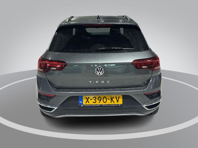 Volkswagen T-Roc 1.5 TSI 150pk DSG Sport · Camera · Apple/Android Car Play · Stoelverwarming · Info Active Display ·