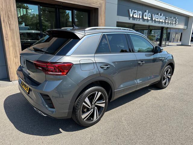 Volkswagen T-Roc 1.5 TSI 150pk DSG R-Line | Camera | Keyless | Elek. Achterklep | Dode hoek | Rijklaar incl. 1 jaar Bovag garantie