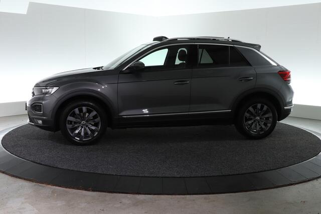 Volkswagen T-Roc 1.5 TSI Sport | TREKHAAK | SCHUIF-KANTEL |