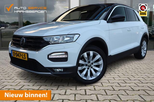 Volkswagen T-Roc 1.5 TSI Sport | Carplay | Winter Pakket | DAB |