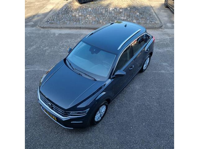 Volkswagen T-Roc 1.5 TSI AUTOMAAT Style CAMERA ADAPT CRUISE LED NAVI ECC