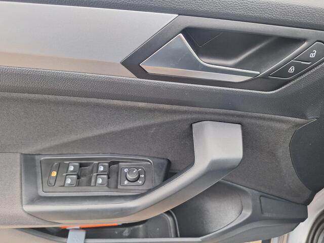 Volkswagen T-Roc 1.5 TSI Life Apple Carplay / Android Auto / LED / 16" LMV