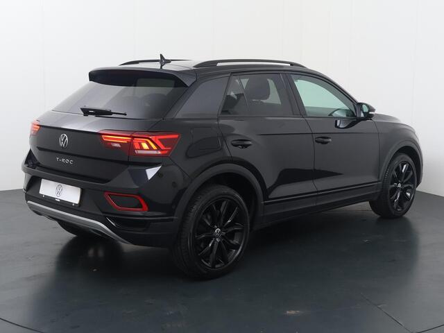 Volkswagen T-Roc 1.5 TSI Style | 150 PK | Adaptive cruise control | Achteruitrijcamera | 18" velgen | Apple Carplay/Android Auto |
