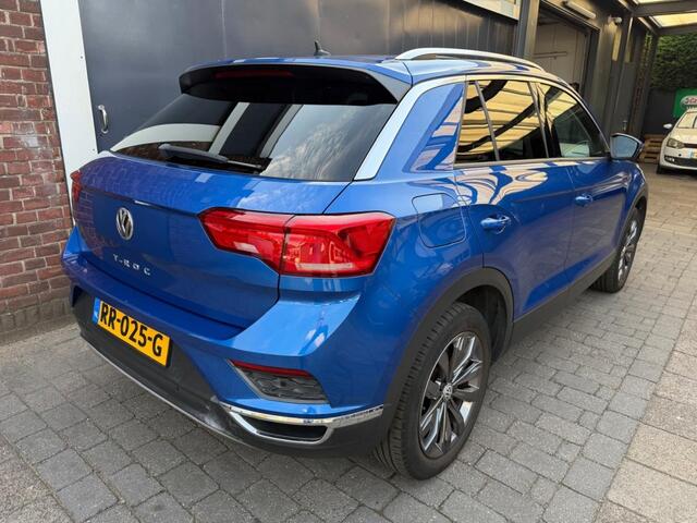 Volkswagen T-Roc 1.0 TSI Style Panodak LED Adapt. cruise NL auto