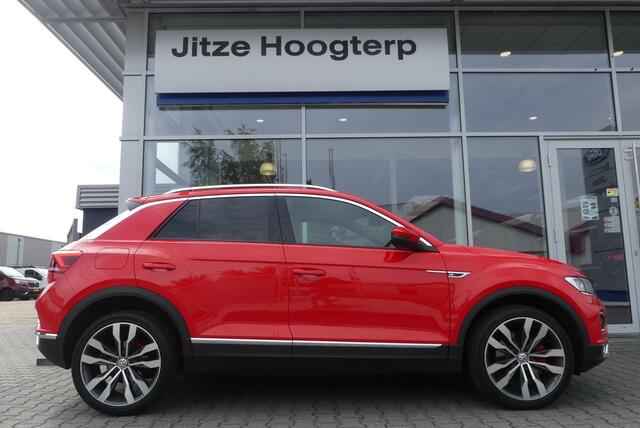 Volkswagen T-Roc 1.5 TSI Sport WINTER PACK, ADAPT. CRUISE, CLIMA, NAVI, PDC V&A, APPLE CARPLAY/ANDROID AUTO, LANE ASSIST, 101.921KM