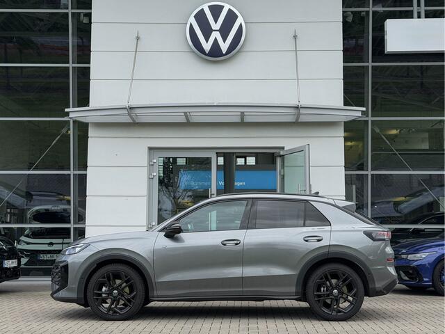 Volkswagen T-Roc 1.5 eTsi R-Line 150pk Pano Trekhaak Keyless Camera Stoel/Stuur verwarmd
