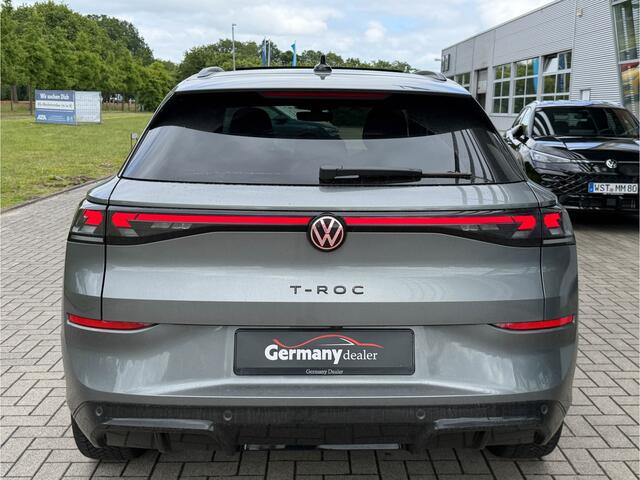 Volkswagen T-Roc 1.5 eTsi R-Line 150pk Pano Trekhaak Keyless Camera Stoel/Stuur verwarmd