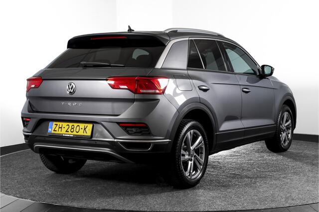 Volkswagen T-Roc 1.5 TSI Style 150 PK | Adapt. Cruise | PDC | Camera | NAV + App. Connect | ECC | Elek. Klep | LM 17" |